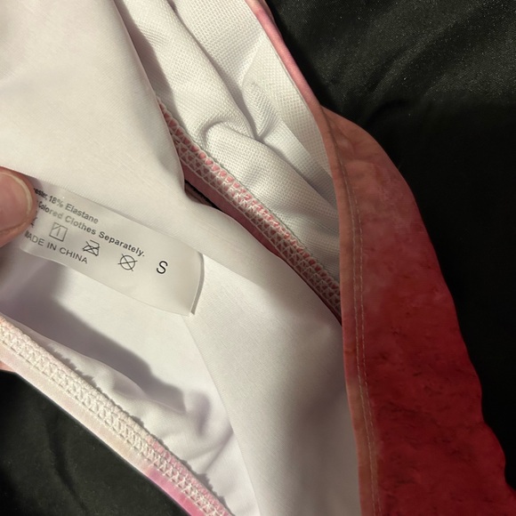 Two piece swim suit - Picture 5 of 5